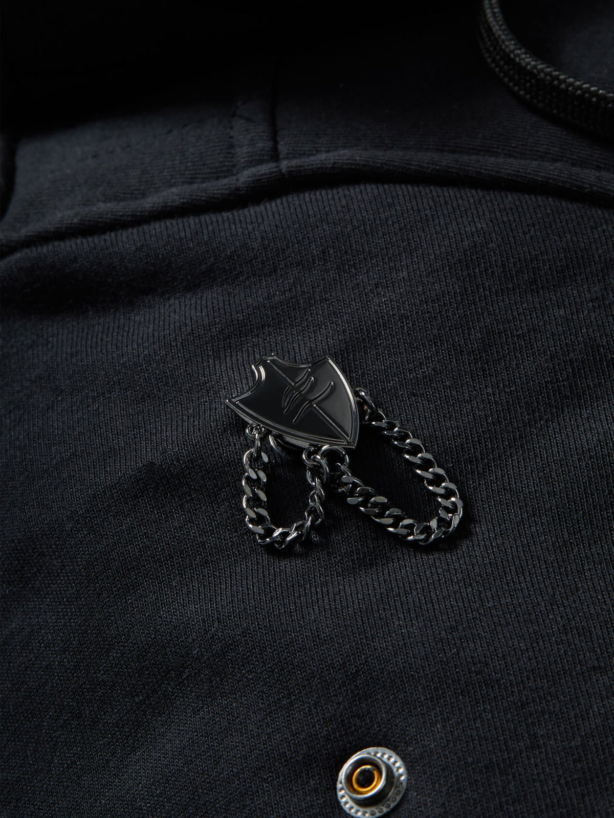Claw Mark Shield RPG Snap from Patch Notes Apparel in Gunmetal Silver