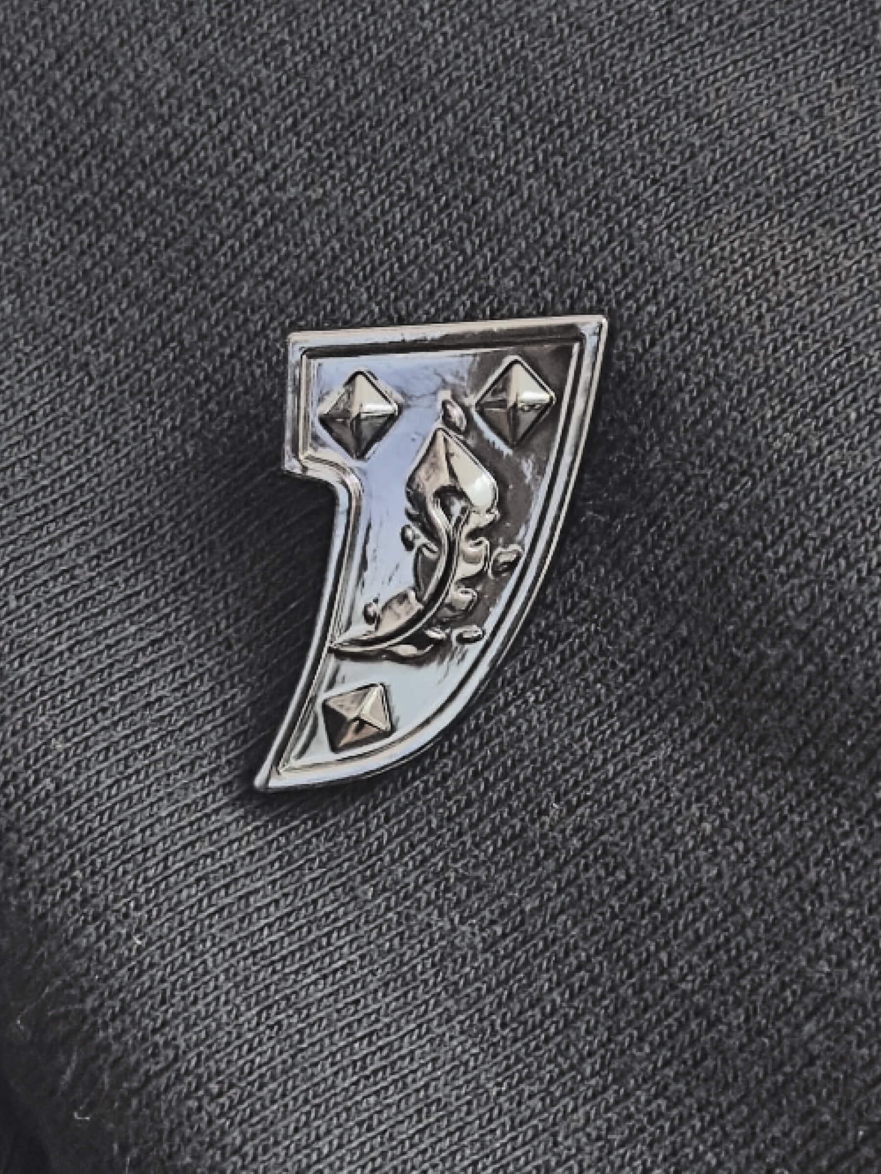 Studded Phoenix Plate Snap - Patch Notes Apparel
