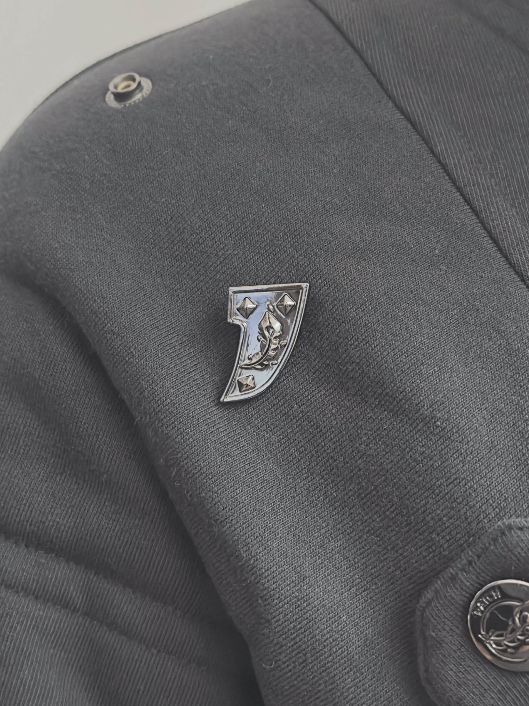 Studded Phoenix Plate Snap - Patch Notes Apparel