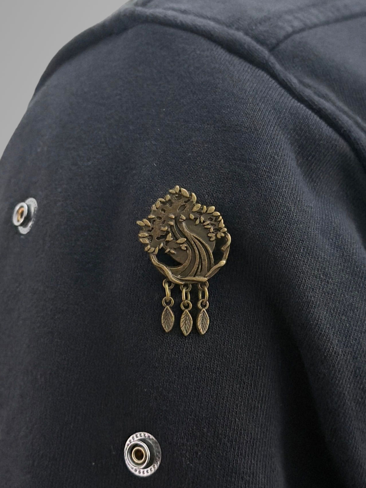 Circle of the Land RPG Snap from Patch Notes Apparel in Aged Brass