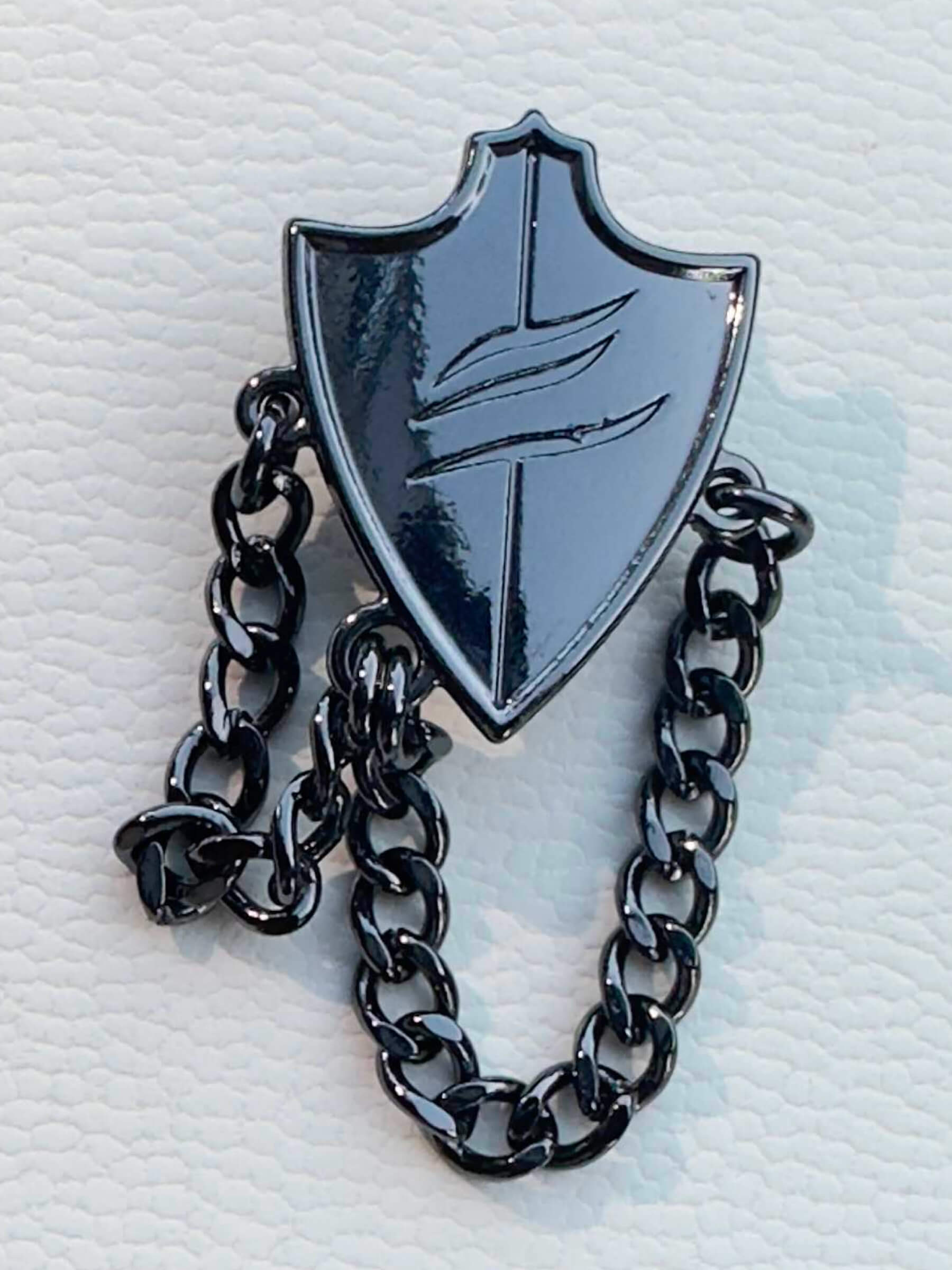 Claw Mark Shield Snap - Patch Notes Apparel
