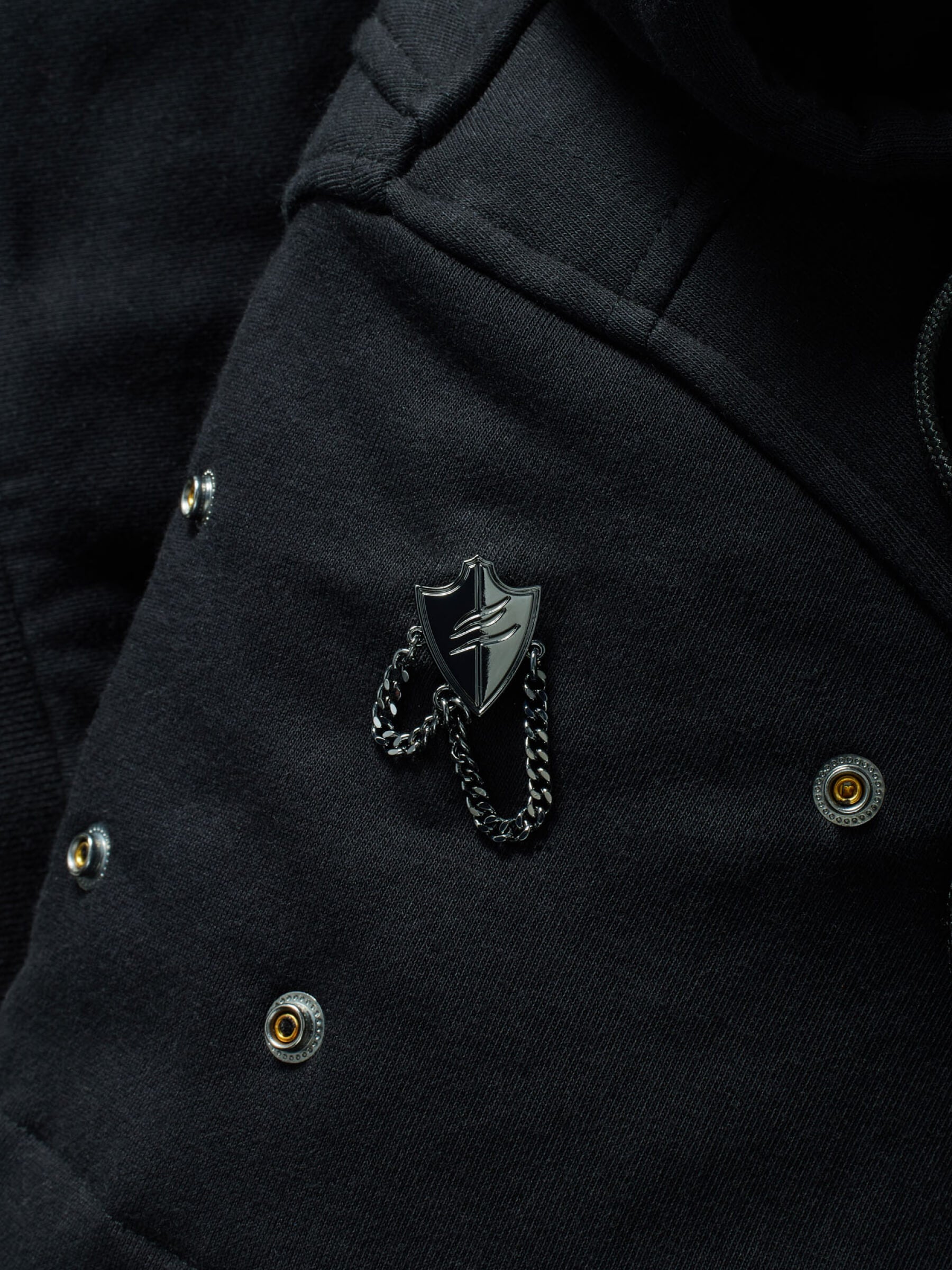 Claw Mark Shield RPG Snap from Patch Notes Apparel in Gunmetal Silver