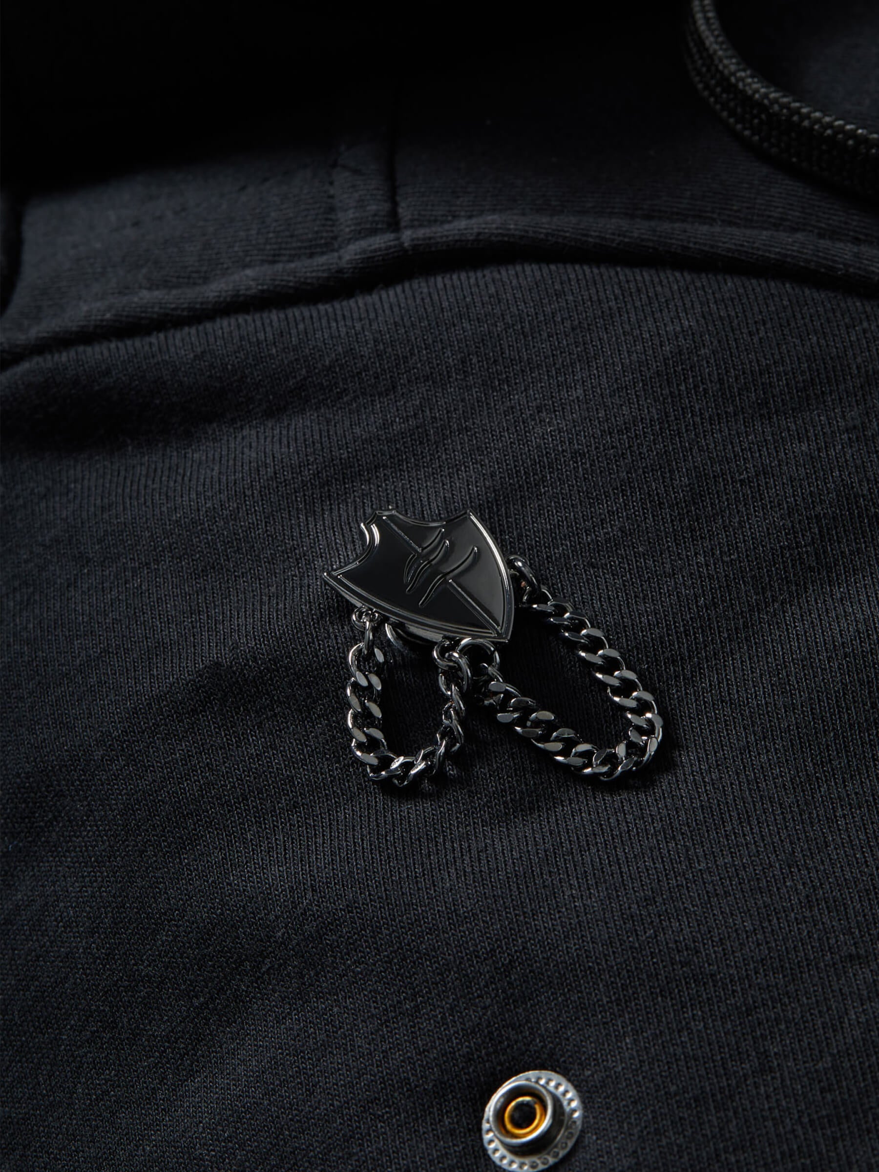 Claw Mark Shield RPG Snap from Patch Notes Apparel in Gunmetal Silver