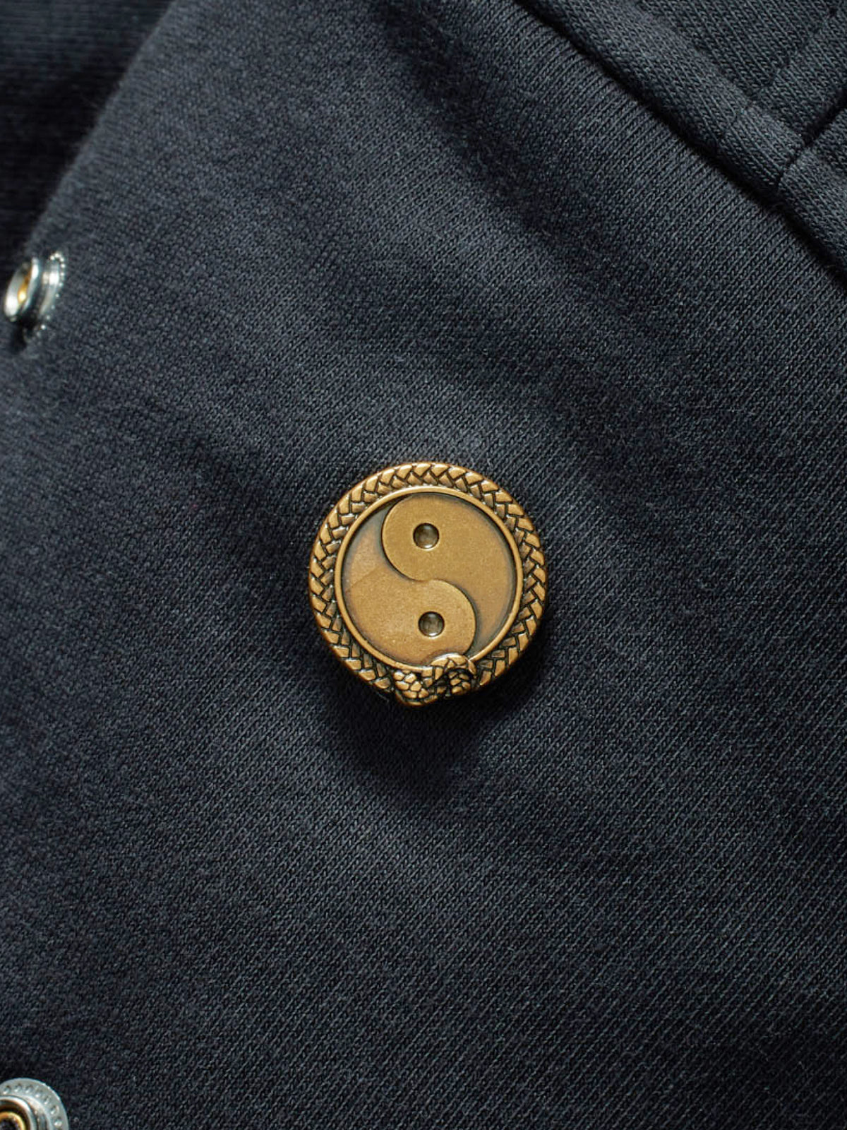 Yin-Yang Talisman RPG Snap from Patch Notes Apparel in Ancient Gold