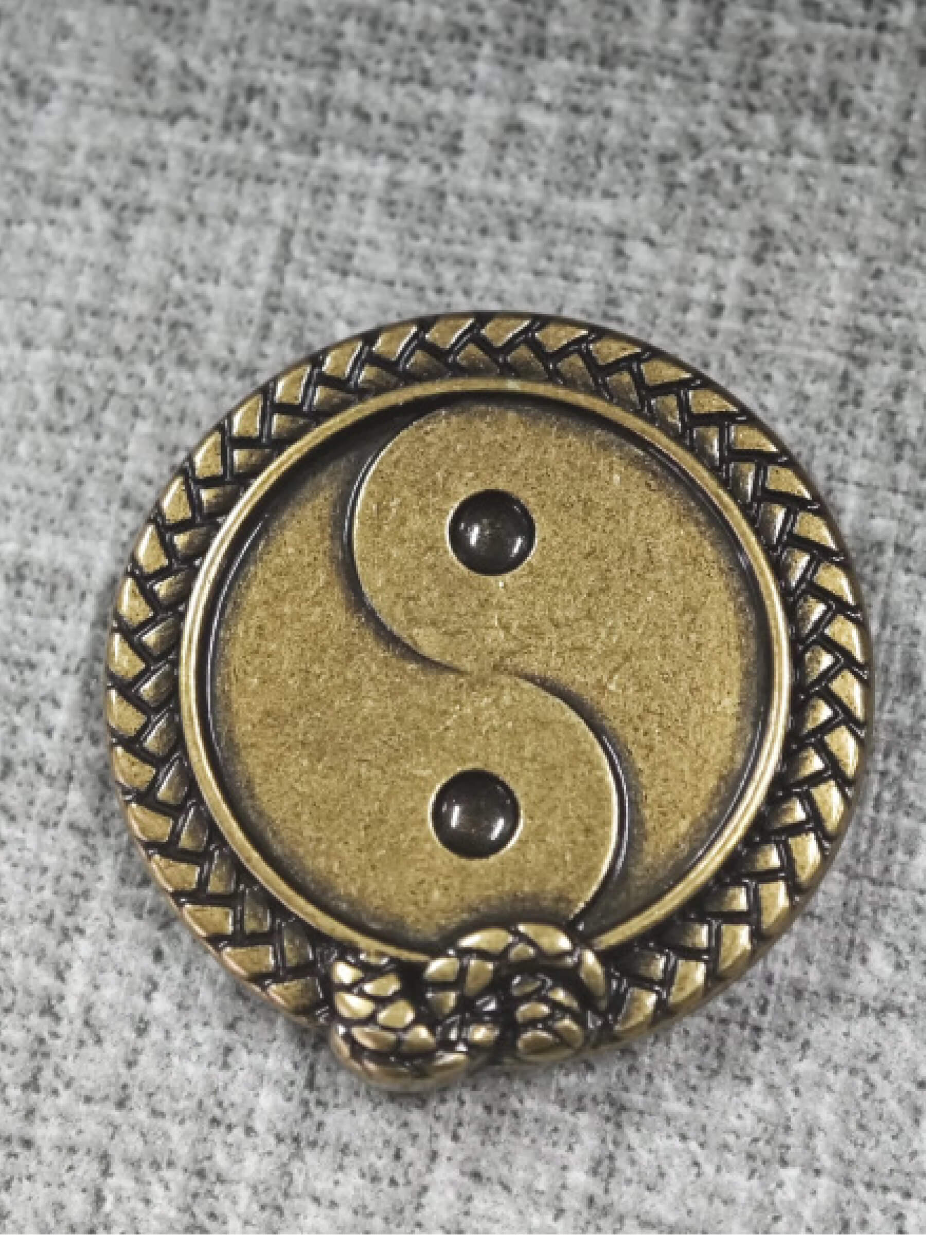 Yin-Yang Talisman Snap - Patch Notes Apparel